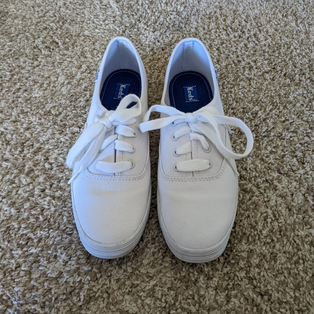 White keds